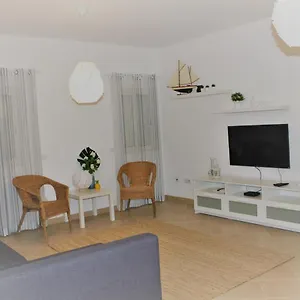  Appartement Casa Camoes, Near Airport, 4km Beach Portugal